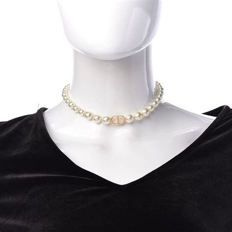 30 montaigne necklace dior|dior pearl choker.